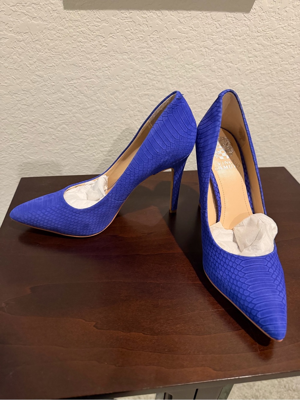 Vince Camuto Electric Blue Pointed-Toe Pumps - Picture 2 of 3